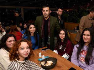 Başkan Günel, Öğrencilerle Yemekte Buluştu