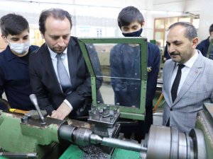 Bursa’da Mesleki Ve Teknik Eğitim Güçleniyor