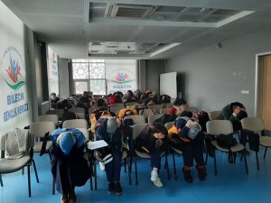 112 Acil Sağlık Hizmetleri Çalışanlarına Eğitimler Verildi