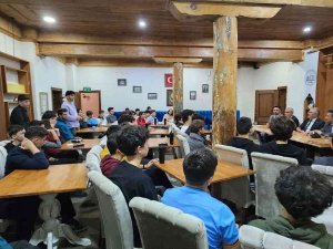 ’Kariyer Günleri’ne Milli Eğitim Müdürü Konuk Oldu