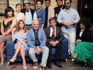 Yıldız Kenter Sahnesi İki Oyuna Ev Sahipliği Yapacak