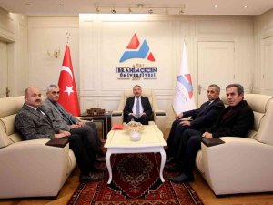 Ai̇çü İle Tez-kop-i̇ş Sendikası Arasından Toplu İş Sözleşmesi İmzalandı