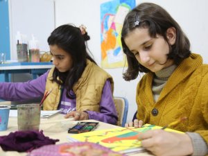 Eyyübiye Gençlik Merkezi Kursları Büyük İlgi Görüyor