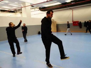 Muhtarlar Halk Oyunu Ekibi Kurdu: En Büyük Hayalleri Oyunlarını Cumhurbaşkanı İçin Sergilemek