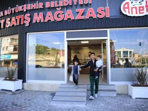 Antalya’da Halk Et Satış Mağazalarından 3 Yılda 1 Milyon 84 Bin 422 Kg Et Ürünü Satıldı