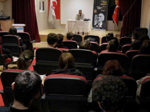 Ünlü Yazarın Oğlu Babasını Anlattı: "Sabah 09.00’dan Gece 00.00’a Kadar Kitap Yazardı"