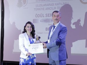 Türkiye Arıcılık Ödülleri Sahiplerini Buldu