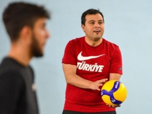 Başkan Çakın; “Türkiye’nin İlk Sıfır Atık Sertifikalı Stadının Uşak’a Yapılmasını İstiyoruz”