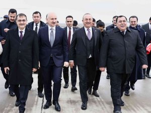 Dışişleri Bakanı Çavuşoğlu, Türkmenistan’da