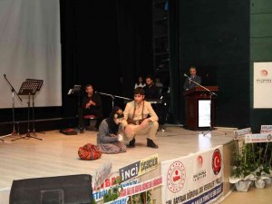 Şehit Ailelerinden Şiir Gecesi