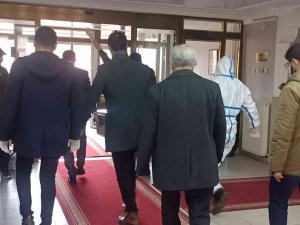 Emekli Öğretmen 2 Aydır Kaldığı Öğretmenevindeki Odasında Ölü Bulundu