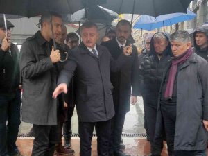 Vakıf İ̇ş Hanının Yol Problemini, Büyükakın Çözdü