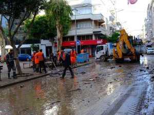 Büyükşehir Kumluca’da Seferberlik Başlattı