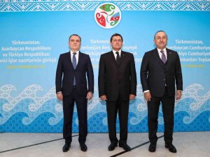 Çavuşoğlu, Türkiye-azerbaycan-türkmenistan Üçlü Dışişleri Bakanları Toplantısına Katıldı