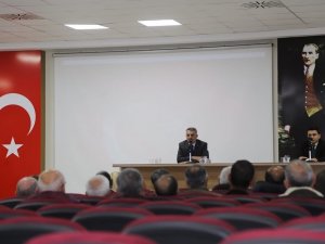 Tunceli’de Muhtarlar Toplantısı Düzenlendi