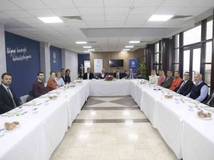 Spor Bilimleri Fakültesi Akreditasyon Belgesine Kavuştu