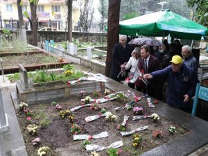Müftü Alim Efendi Mezarı Başında Anıldı