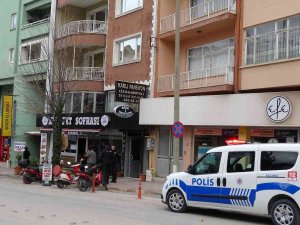Yaşlı Adam Pansiyonda Ölü Bulundu