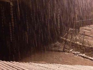 Eflani’de Kar Yağışı Etkili Olmaya Başladı