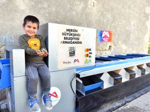 Mersin’de Zeytin Üreticilerine Zeytin Boylama Makinesi Desteği