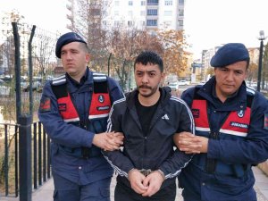 Otobüste Yakalanan Cezaevi Firarisi: “Emmim Öldü, Cenazesine Katılmak İçin Kaçtım”