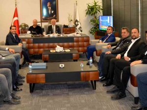 Akamder, Sektör Sorunlarını Görüştü