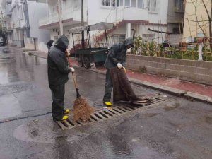 Toroslar Belediyesi Sele Karşı Teyakkuzda