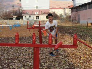 Öğrenciler İçin Survivor Parkuru Kuruldu