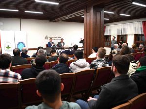 Prof. Dr. Pirinççi: “Dünyada Sistem Ve Lider Eksikliği Yaşanıyor”