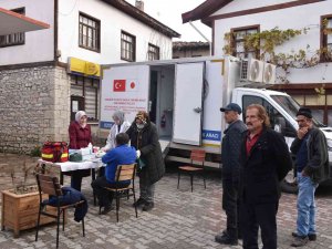 Sağlık Hizmetini Ayaklarına Kadar Getiriyorlar