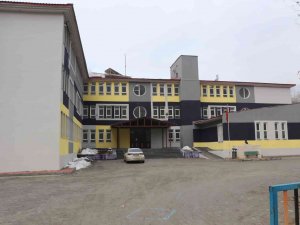 Şehit Çetin Deniz Okulu Yenilenmiş Yüzüyle Hizmete Girdi