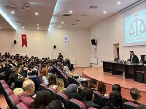 Oğuzeli Myo’da İ̇nsan Hakları Konferansı