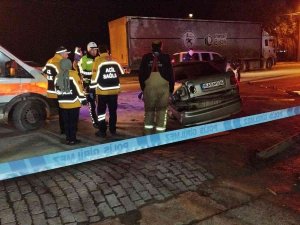 Duvara Çarpıp Takla Atan Otomobil 2 Kişiye Mezar Oldu, Kaza Anı Kamerada