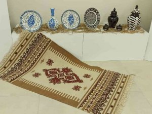 “Soğanlı Kabartma Halıları” Bayburt Halkı Ve Misafirlerin Beğenisine Sunuluyor
