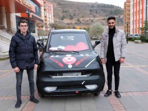 Gümüşhane Üniversitesi Öğrencileri 120 Kilometre Hıza Ulaşabilen Elektrikli Araç Yaptı