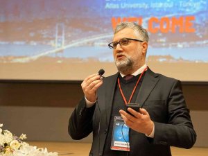 5’inci Klinik Nörobilim Kursu’nda Derin Beyin Stimülasyonu Ele Alındı