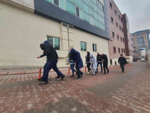 Kar Vaadiyle Vatandaşlardan Yüksek Miktarlarda Para Alıp Geri Ödemeyen 4 Kişiye Adli Kontrol