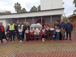 Gazipaşa’da Jandarmayı Ziyaret Eden Öğrencilere Trafik Eğitimi Verildi