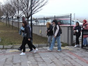 Burdur Merkezli Dolandırıcılık Operasyonu: 10 Şüpheli Adliyede