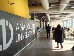 Öğrenciye 3 Çeşit Yemek 5 Lira