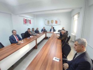 Şaphane’de Okulların Başarı Durumu Ve Güvenlik Tedbirleri Masaya Yatırıldı