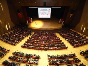 Prof. Dr. Ersoy, Lider Ülke Türkiye’nin Önemini Anlattı