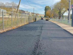 Yarımca Sahil Yoluna Bin 200 Ton Asfalt