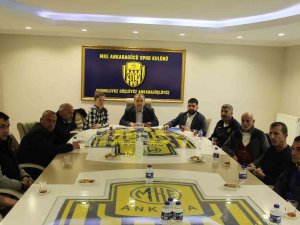 Mke Ankaragücü, Tesislerde Taraftar Gruplarını Ağırladı