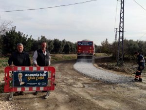 Akdeniz’de Asfaltlama Çalışmaları Sürüyor
