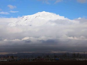 Türkiye’nin Çatısında Görsel Şölen