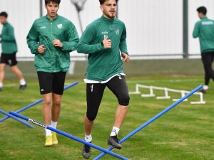 Bursaspor’da Nazilli Belediyespor Maçı Hazırlıkları Devam Ediyor
