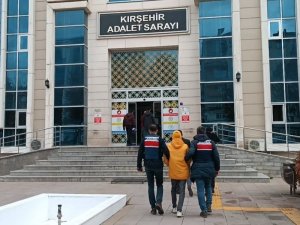 Pkk Kamplarında Silahlı Eğitim Alıyordu, Kırşehir’de Yakalandı
