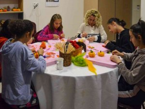 Kır Çiçekleri ’Sanatla Sporu’ Birleştiriyor