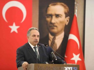 Başkan Yalçın 17 Aralık Şehitlerini Andı